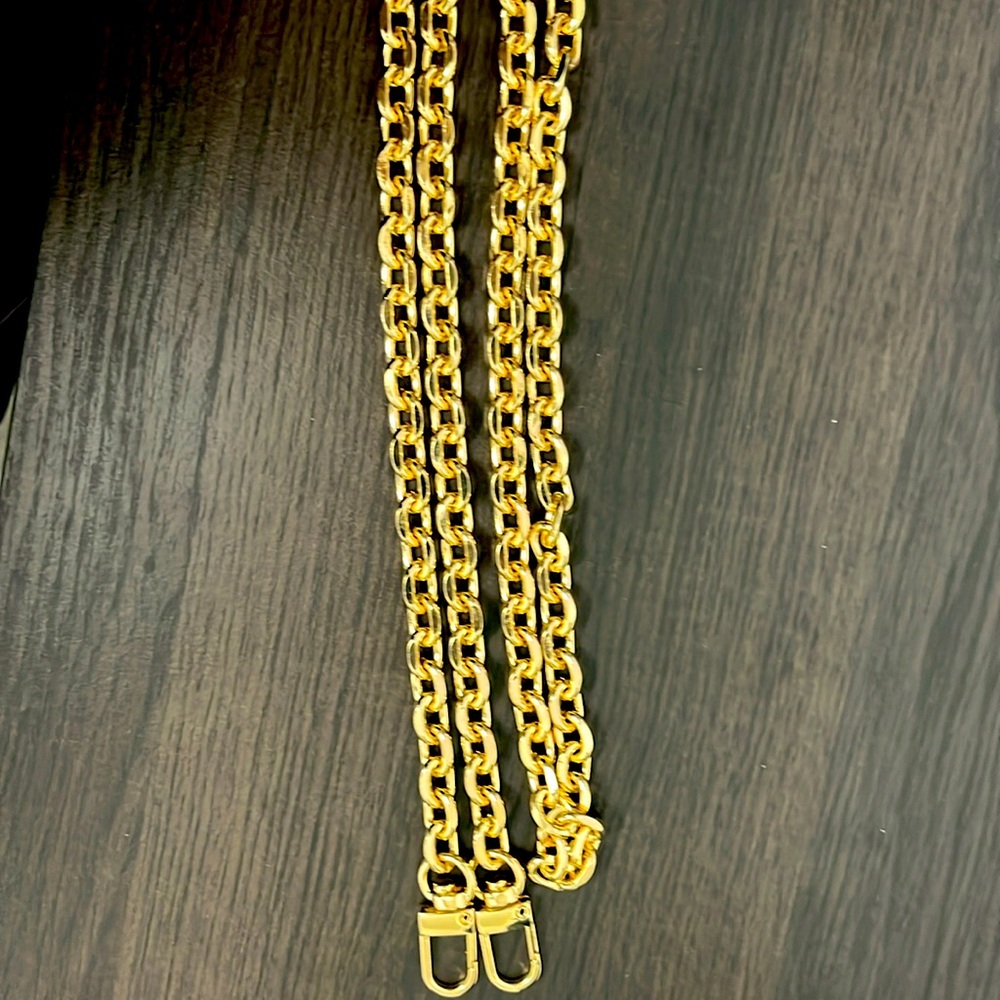 GOLD CROSSBODY CHAIN FOR LV WOC OR ANY CRISSBODY! NEW